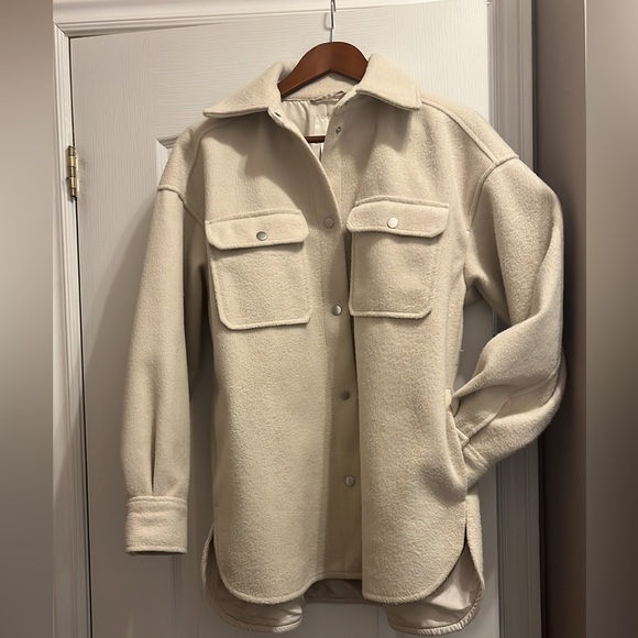 Shacket with snap closure (oversized) - Picture 6 of 6